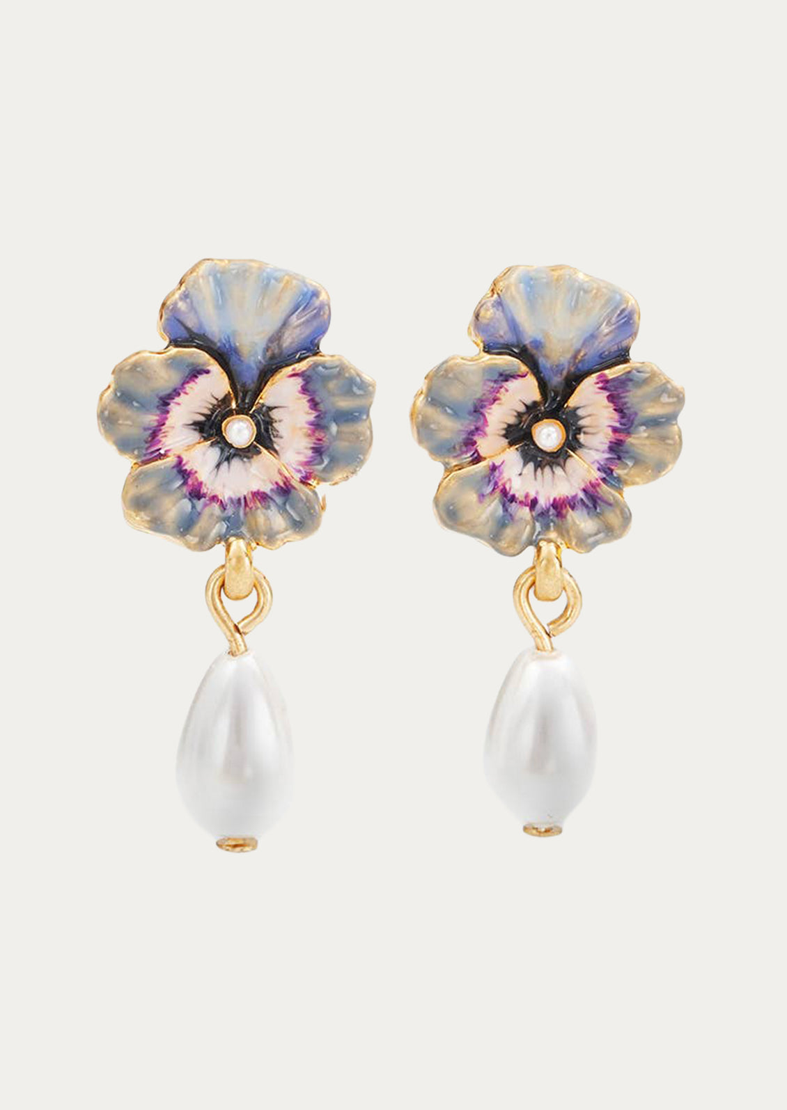A pair of violet pansy flower earrings with a faux pearl drop.