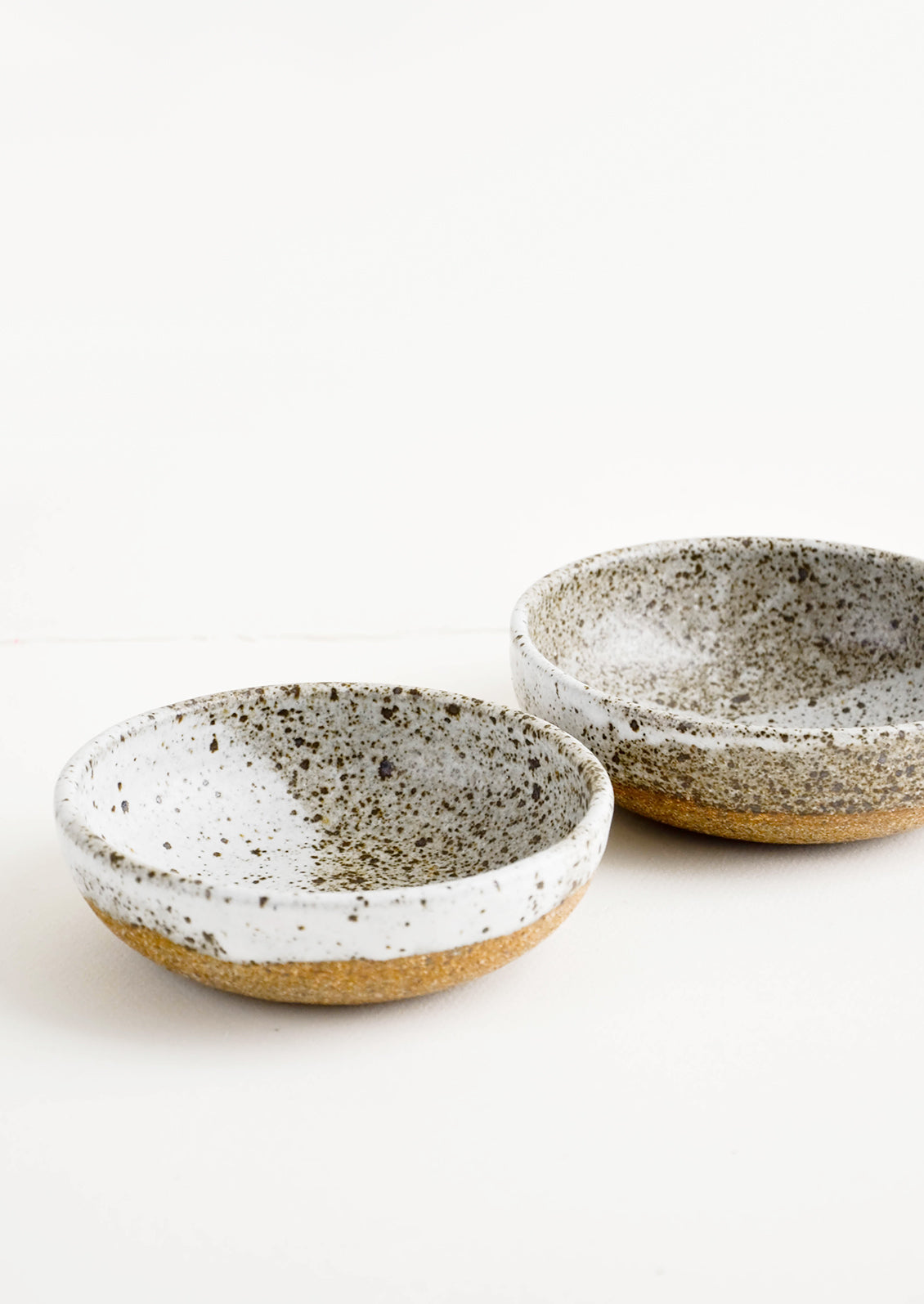 Rustic Ceramic Yogurt Bowl in Very Speckled Matte Grey - LEIF