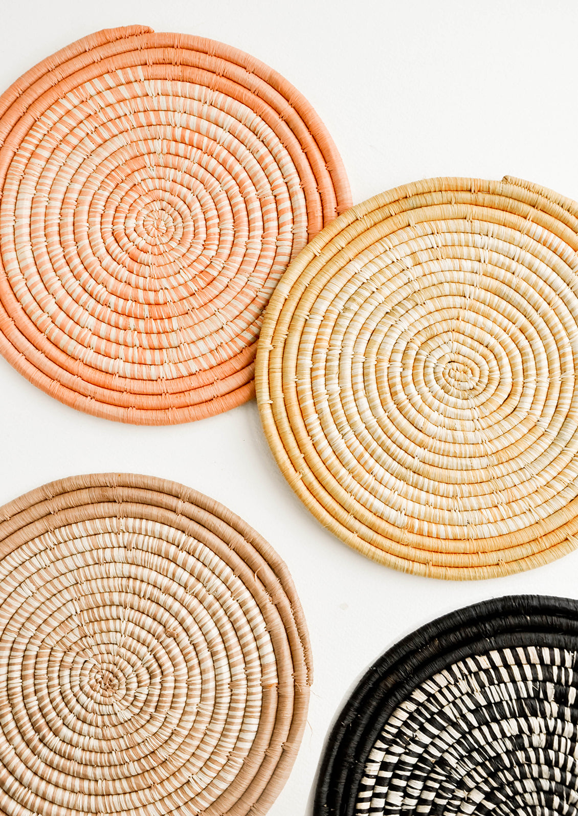 Hue Woven Raffia Trivet in  - LEIF