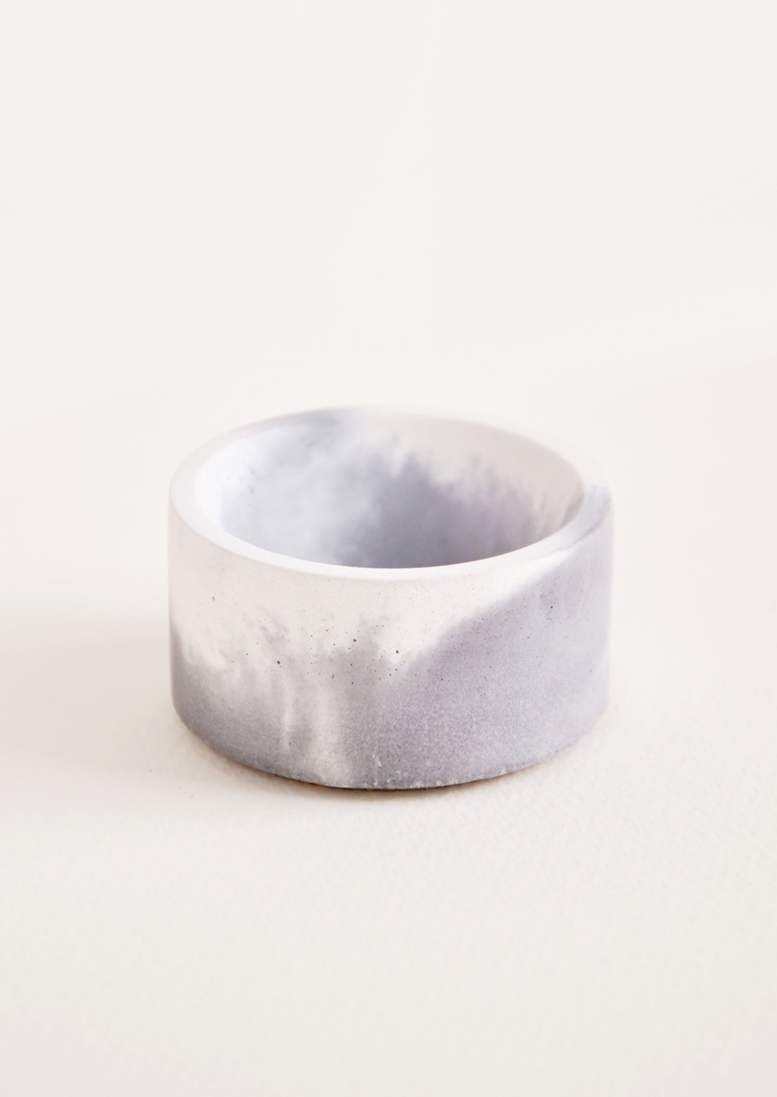 Marbled Incense Holder in Grey / White - LEIF