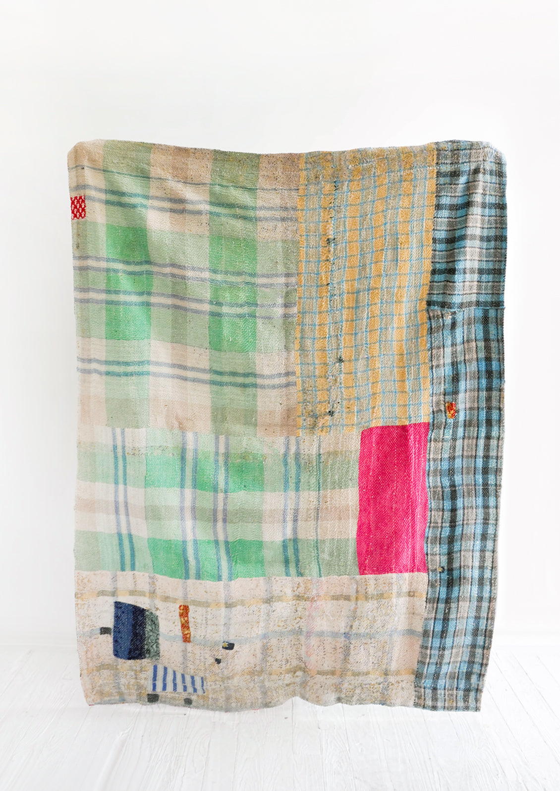 Vintage Patchwork Quilt No. 17 in  - LEIF